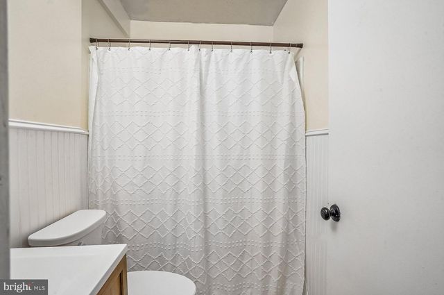 1217 PINE AVE, Shady Side, MD 20764