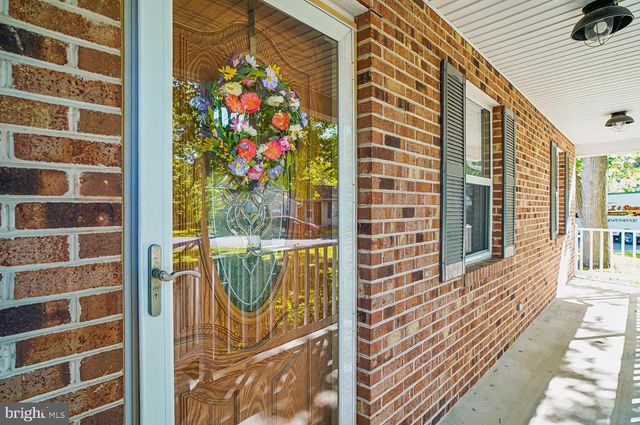 1217 PINE AVE, Shady Side, MD 20764