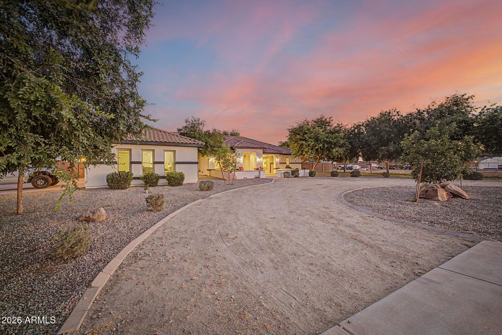 7434 N 156TH Avenue, Litchfield Park, AZ 85340 — photo 2