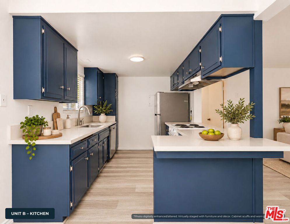 1102 Opal Street, Redondo Beach, CA 90277 — photo 4
