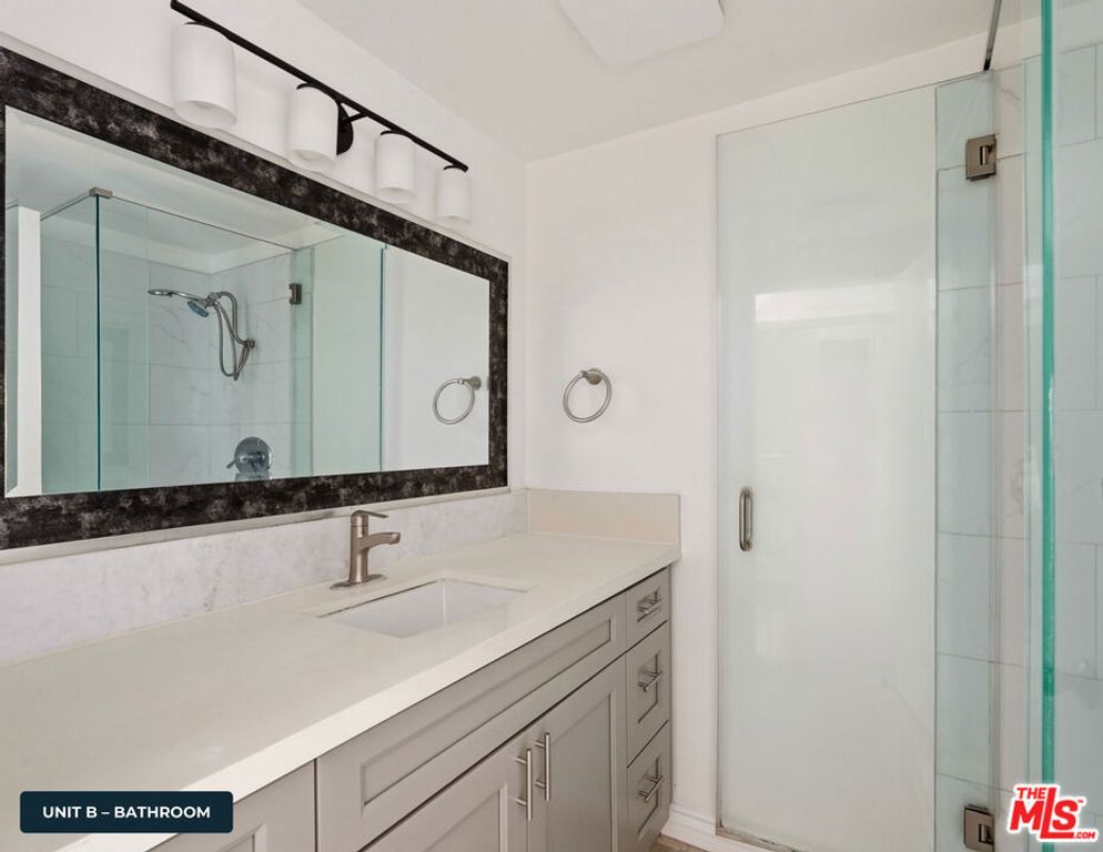 1102 Opal Street, Redondo Beach, CA 90277 — photo 5