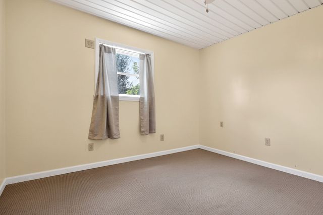 1372 Jamestown Hwy, Livingston, TN 38570