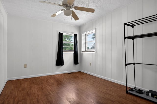 1372 Jamestown Hwy, Livingston, TN 38570