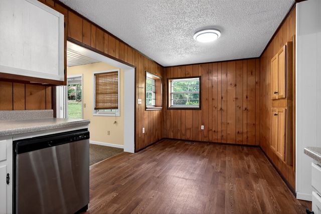 1372 Jamestown Hwy, Livingston, TN 38570