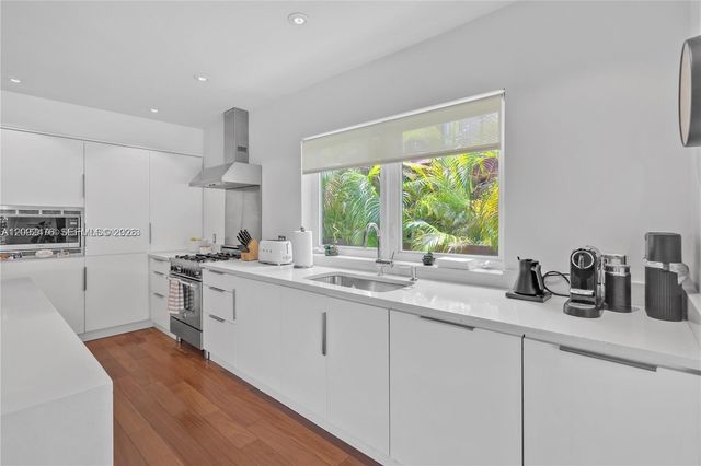 1749 Bay Drive 0, Miami Beach, FL 33141