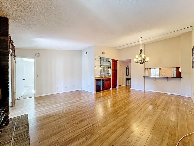 2 ESCONDIDO CIRCLE 190, Altamonte Springs, FL 32701