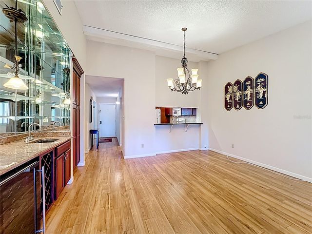 2 ESCONDIDO CIRCLE 190, Altamonte Springs, FL 32701