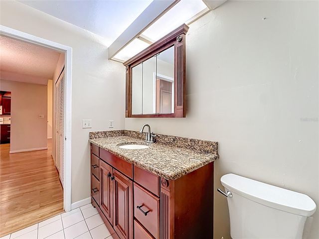 2 ESCONDIDO CIRCLE 190, Altamonte Springs, FL 32701