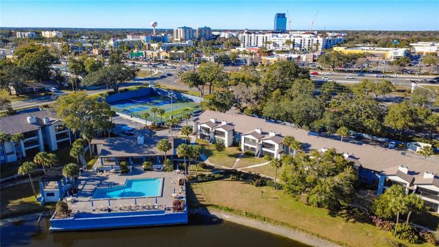 2 ESCONDIDO CIRCLE 190, Altamonte Springs, FL 32701