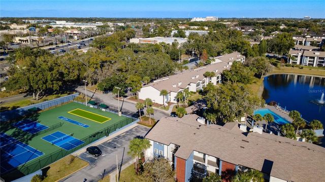 2 ESCONDIDO CIRCLE 190, Altamonte Springs, FL 32701