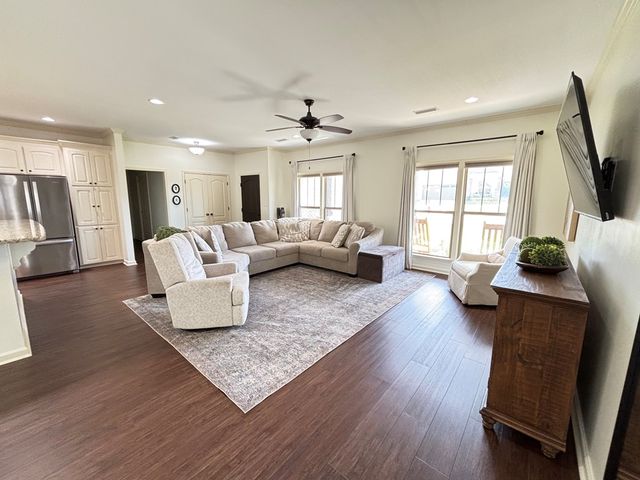 102 Gwinnett Place, Dothan, AL 36301