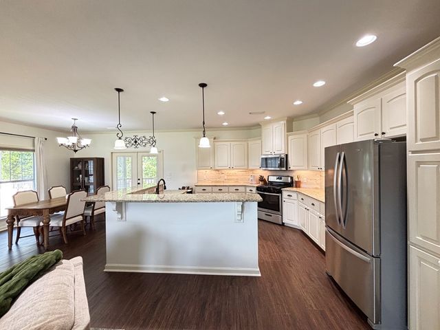 102 Gwinnett Place, Dothan, AL 36301