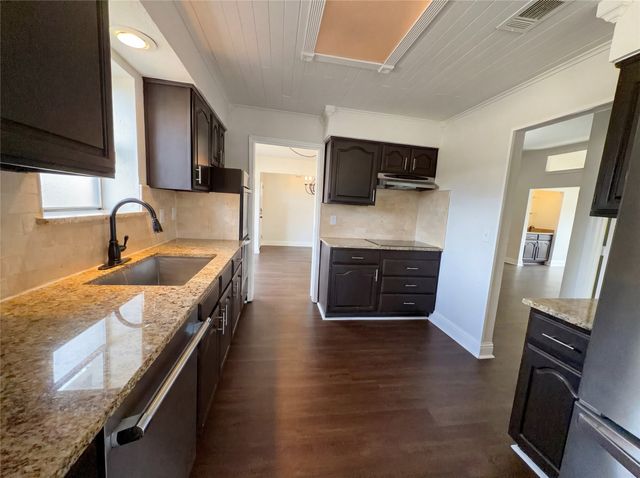 5502 Hidalgo Court, Garland, TX 75043