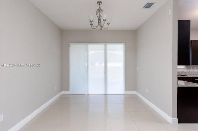 9341 SW 174th St, Palmetto Bay, FL 33157