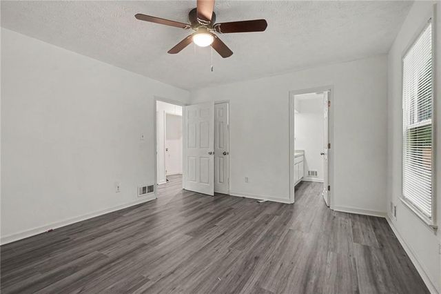1373 Fairfield Drive SW, Lilburn, GA 30047