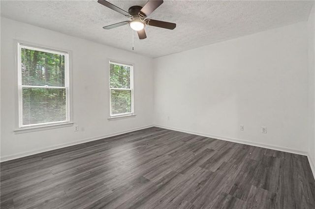 1373 Fairfield Drive SW, Lilburn, GA 30047