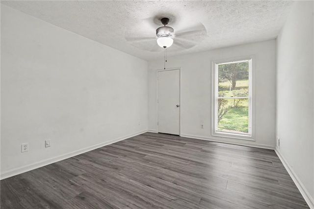 1373 Fairfield Drive SW, Lilburn, GA 30047