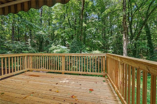 1373 Fairfield Drive SW, Lilburn, GA 30047