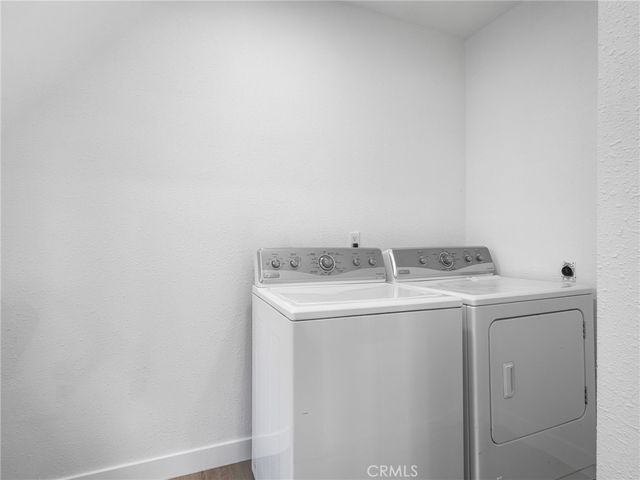 10559 Camarillo, Los Angeles, CA 91602
