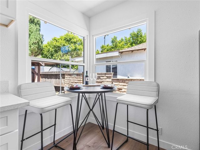 10559 Camarillo, Los Angeles, CA 91602
