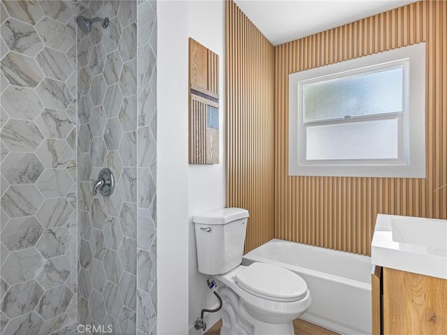 10559 Camarillo, Los Angeles, CA 91602
