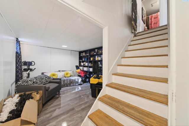 2106-2108 Trippe St, Richland, WA 99354