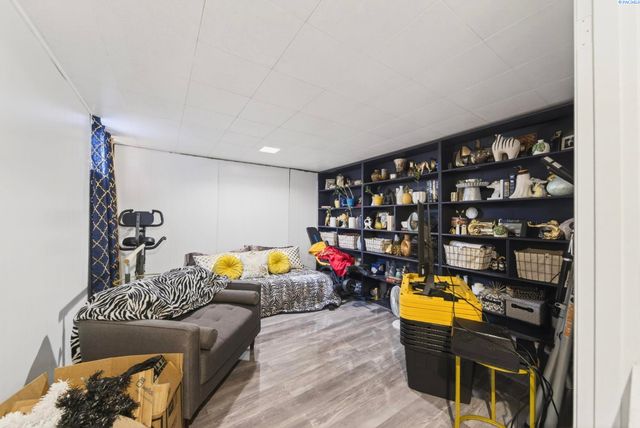 2106-2108 Trippe St, Richland, WA 99354