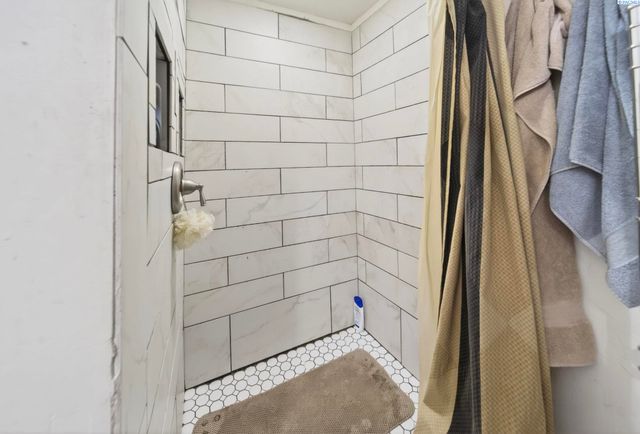 2106-2108 Trippe St, Richland, WA 99354