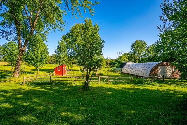 N2625 County Road A W, Cascade, WI 53011