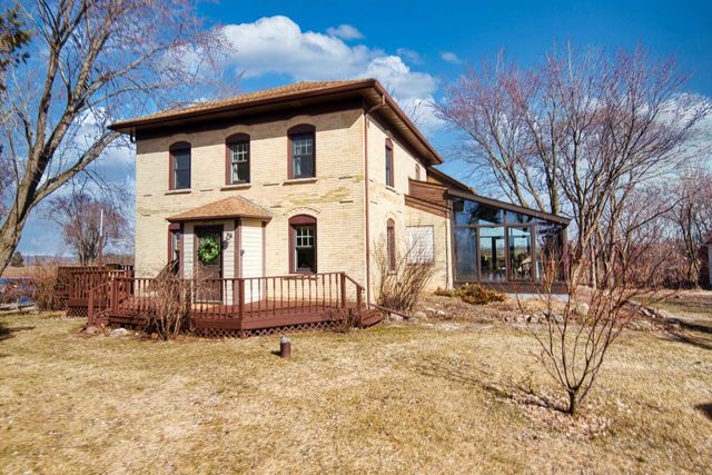 N2625 County Road A W, Cascade, WI 53011