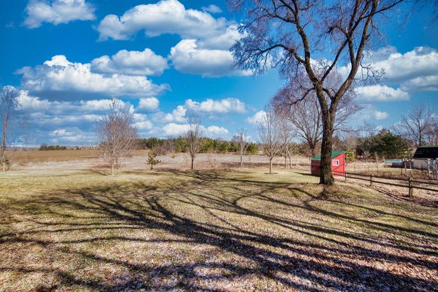 N2625 County Road A W, Cascade, WI 53011