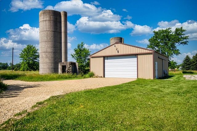 N2625 County Road A W, Cascade, WI 53011
