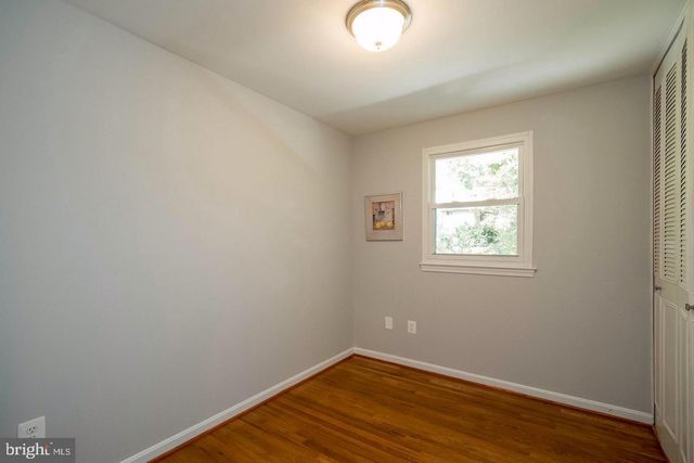 5612 EASTBOURNE DR, Springfield, VA 22151