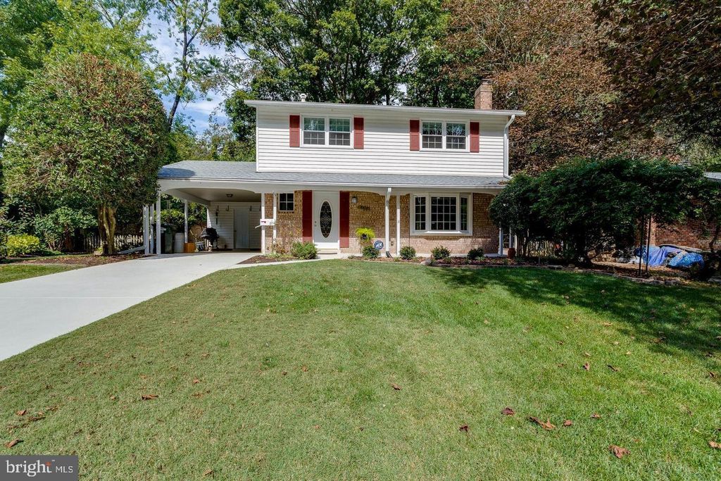 5612 EASTBOURNE DR, Springfield, VA 22151