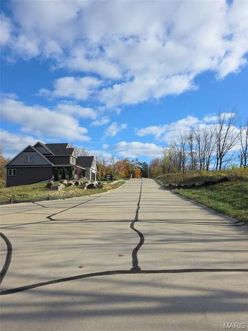 2025 Lily Avenue, Kirkwood, MO 63122