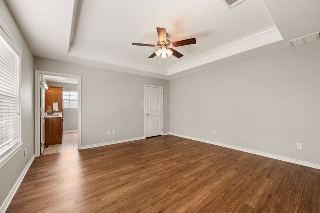 9888 NW County Road 2221, Barry, TX 75102