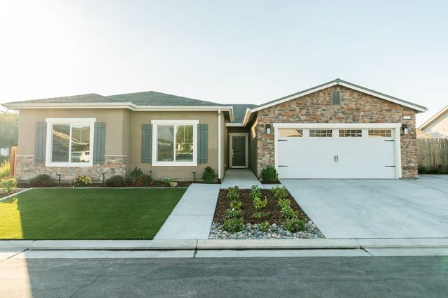 1797 Clearwater Street, Tulare, CA 93274