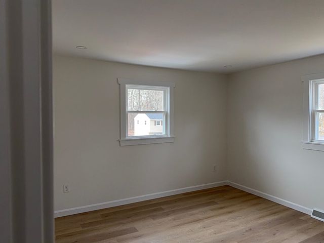 56 Bedard Avenue, Derry, NH 03038