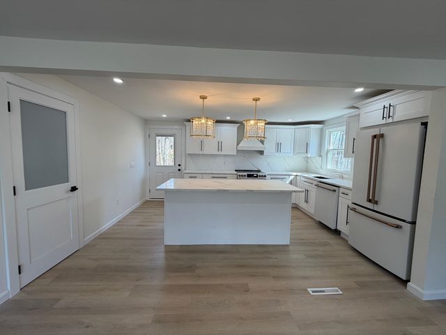 56 Bedard Avenue, Derry, NH 03038