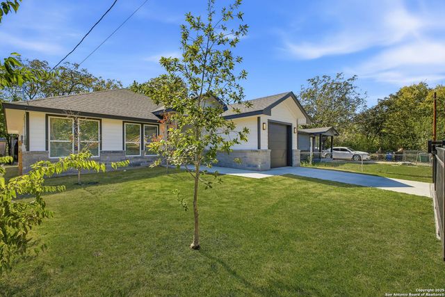 918 Berlin Ave, San Antonio, TX 78211