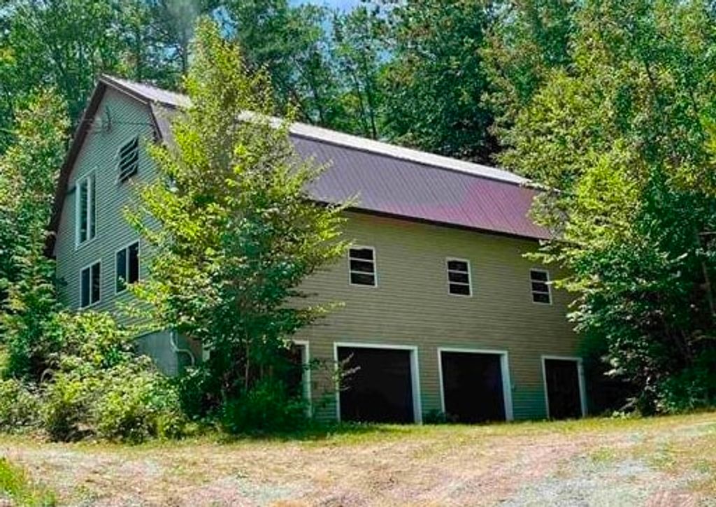 149 Branch Road, Weare, NH 03281