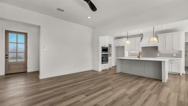 124 Norene Lane, Weatherford, TX 76088