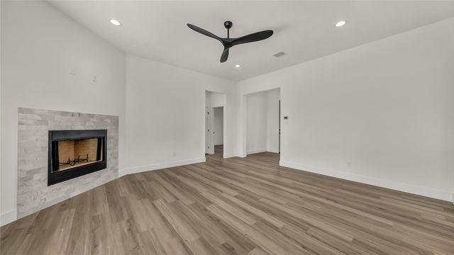 124 Norene Lane, Weatherford, TX 76088