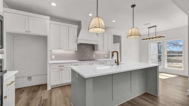 124 Norene Lane, Weatherford, TX 76088