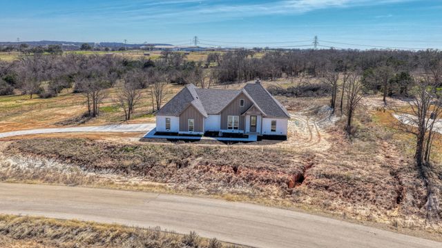 124 Norene Lane, Weatherford, TX 76088