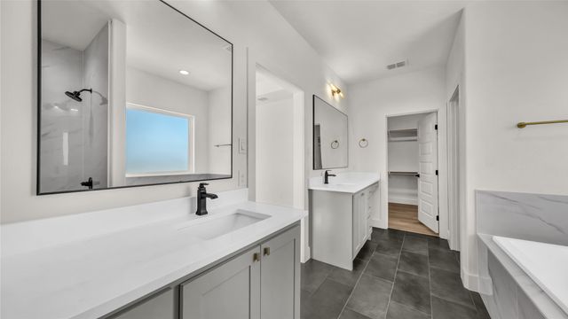 124 Norene Lane, Weatherford, TX 76088