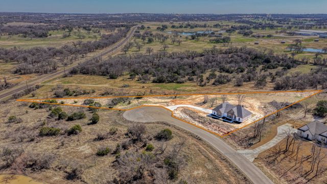 124 Norene Lane, Weatherford, TX 76088
