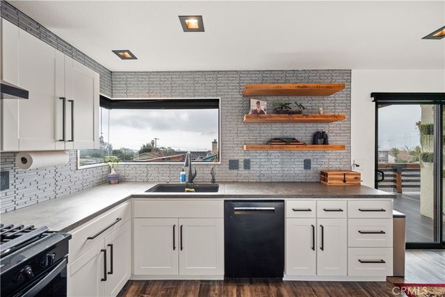 1229 Hillcrest, Morro Bay, CA 93442