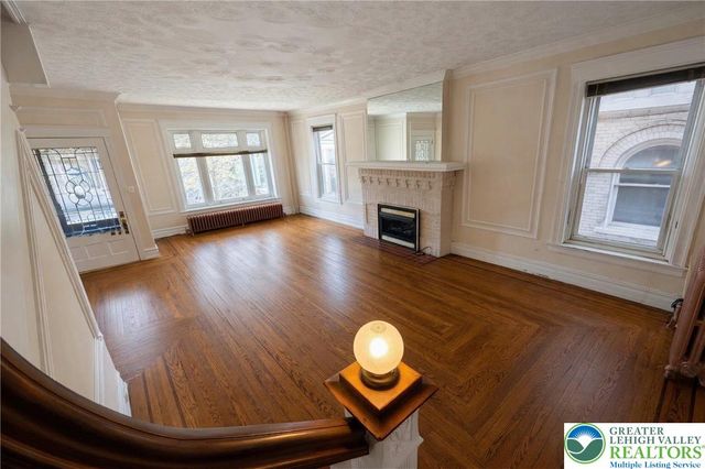 1213 West Walnut Street, Allentown City, PA 18102