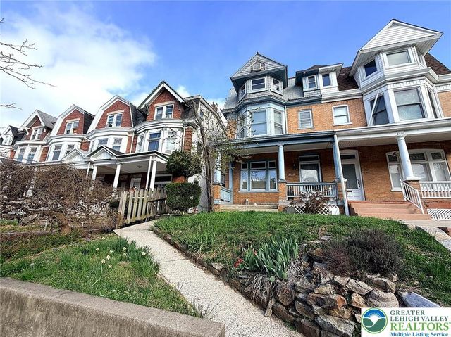 1213 West Walnut Street, Allentown City, PA 18102